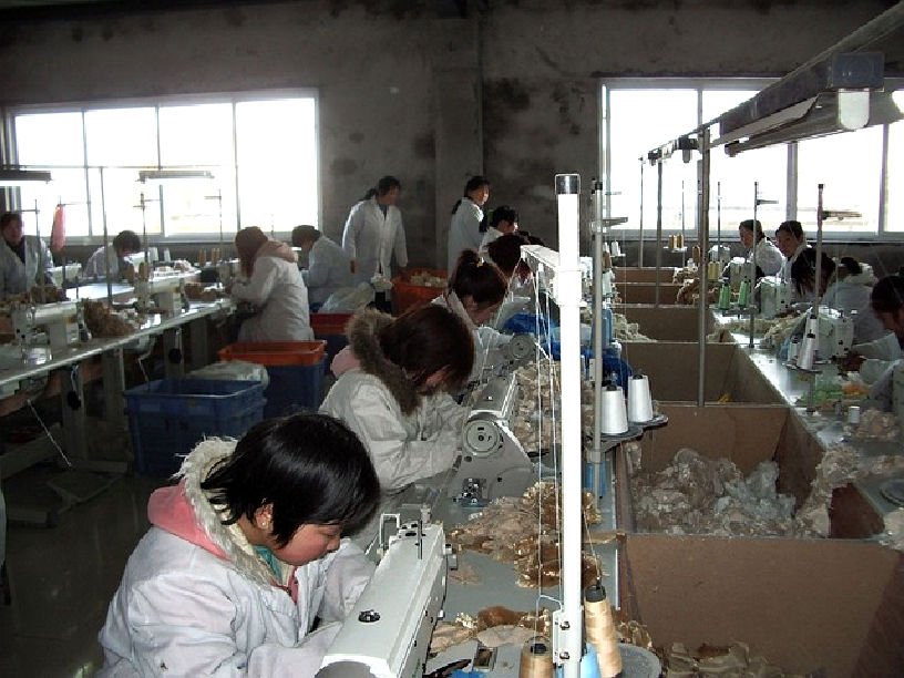 clothing factory with poor working conditions which is not sustainable or ethical