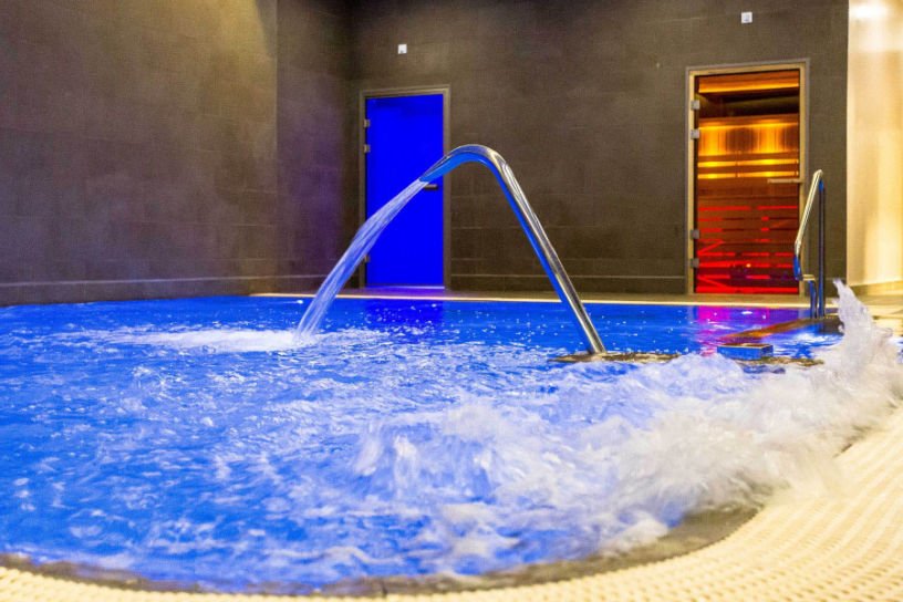Spa Day, Bubbly & Massage at Courthouse Hotel Shoreditch