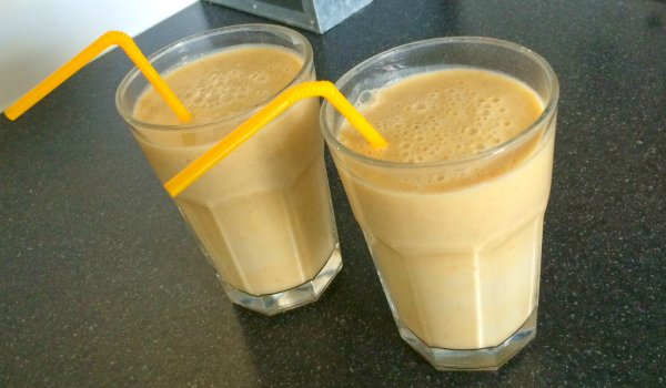 Empty the Storecupboard Challenge 2016 Week 8 Protein shakes with flax seed powder mango pear Penny Golightly