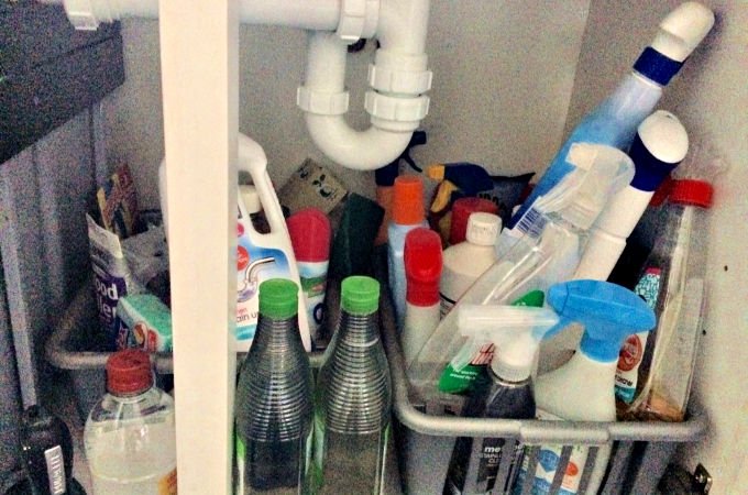 mess under the sink