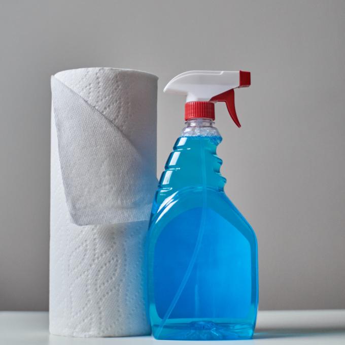 spring cleaning for tenner week window spray and kitchen paper